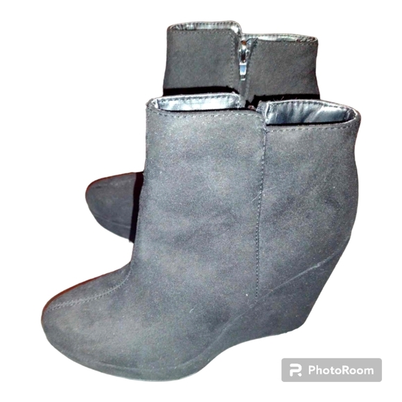 Forever 21 platform boots size 7.5 - Picture 2 of 6